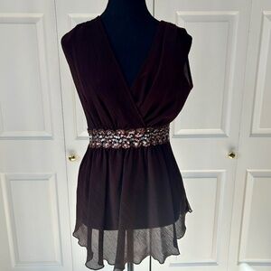 Cha Cha Vente Brown Crepe Flowy Top with Sequin Band Around Waist Size M